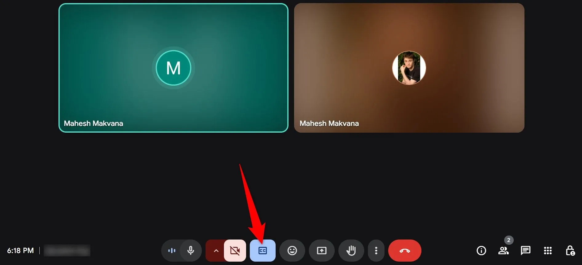Biểu tượng &quot;CC&quot; (phụ đề) nổi bật trên thanh công cụ của Google Meet, cho phép người dùng bật hoặc tắt phụ đề trực tiếp để dễ dàng theo dõi nội dung cuộc họp.