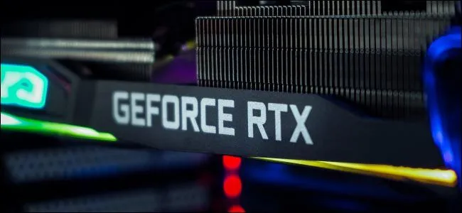 Biểu tượng GeForce RTX của NVIDIA, đại diện cho dòng card đồ họa hiệu năng cao hỗ trợ công nghệ Ray Tracing và DLSS, mang đến trải nghiệm chơi game chân thực.