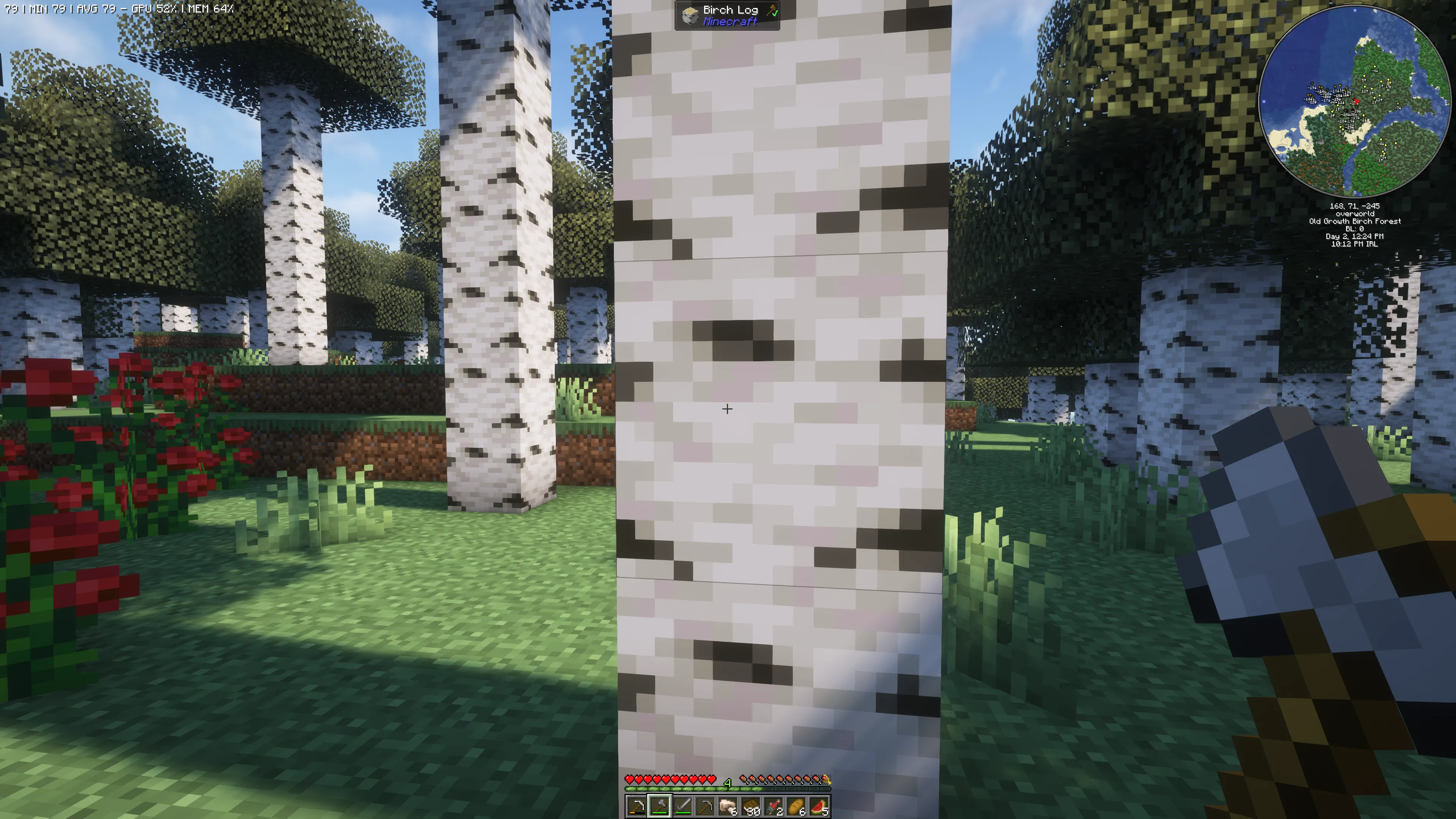 Cây bạch dương trong Minecraft được đốn hạ dễ dàng bằng rìu nhờ mod FallingTree, giúp tăng tốc quá trình thu hoạch gỗ.