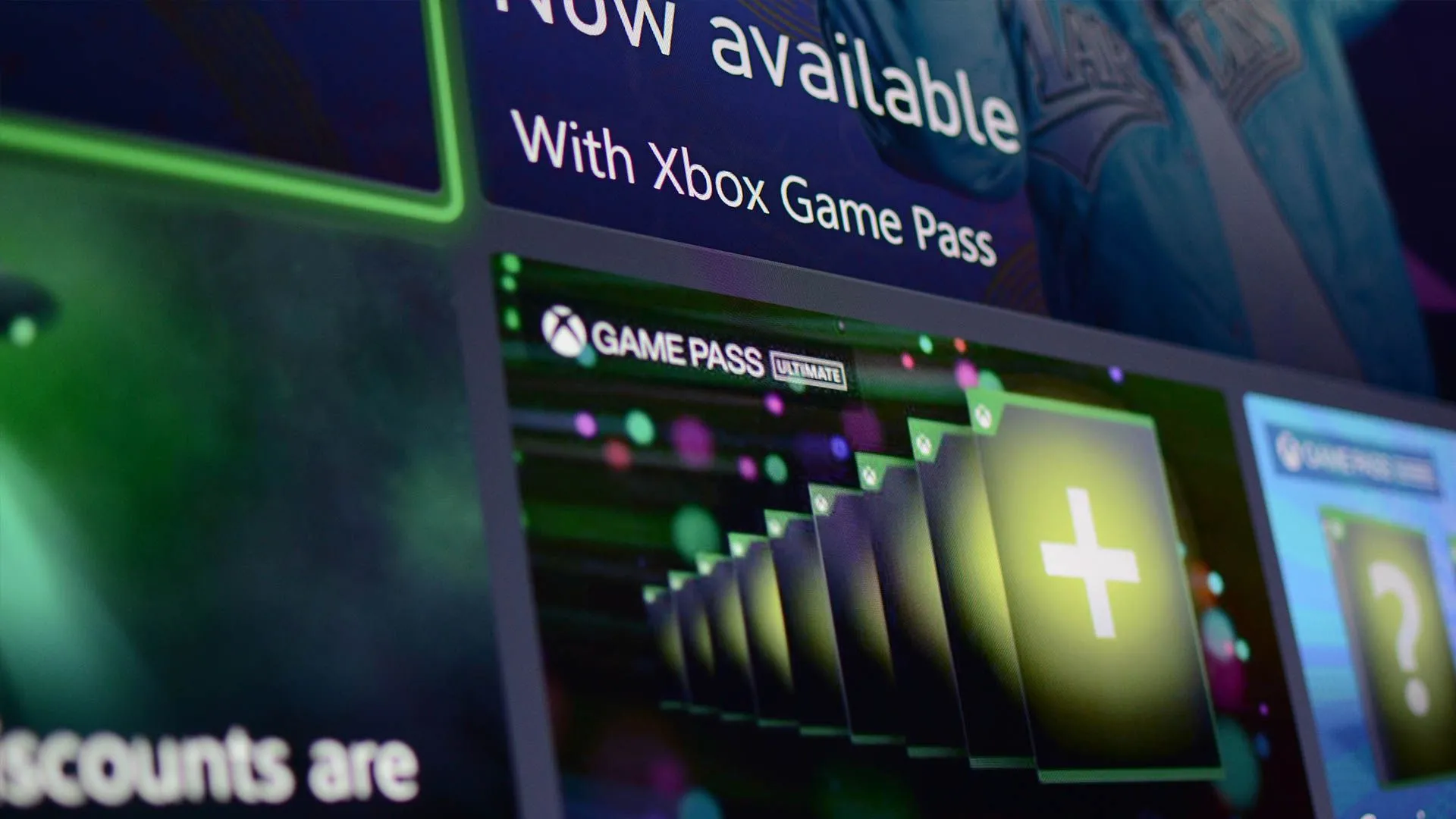 Giao diện người dùng Xbox hiển thị tùy chọn Xbox Game Pass, minh họa sự dễ dàng tiếp cận và khám phá thư viện game phong phú của dịch vụ đăng ký này.