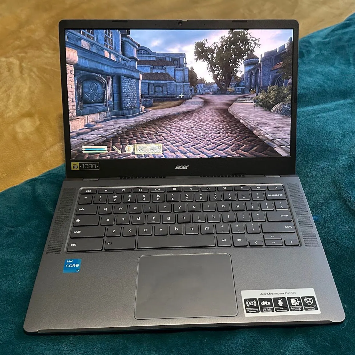 Hình ảnh game The Elder Scrolls IV: Oblivion đang chạy mượt mà trên Chromebook Plus