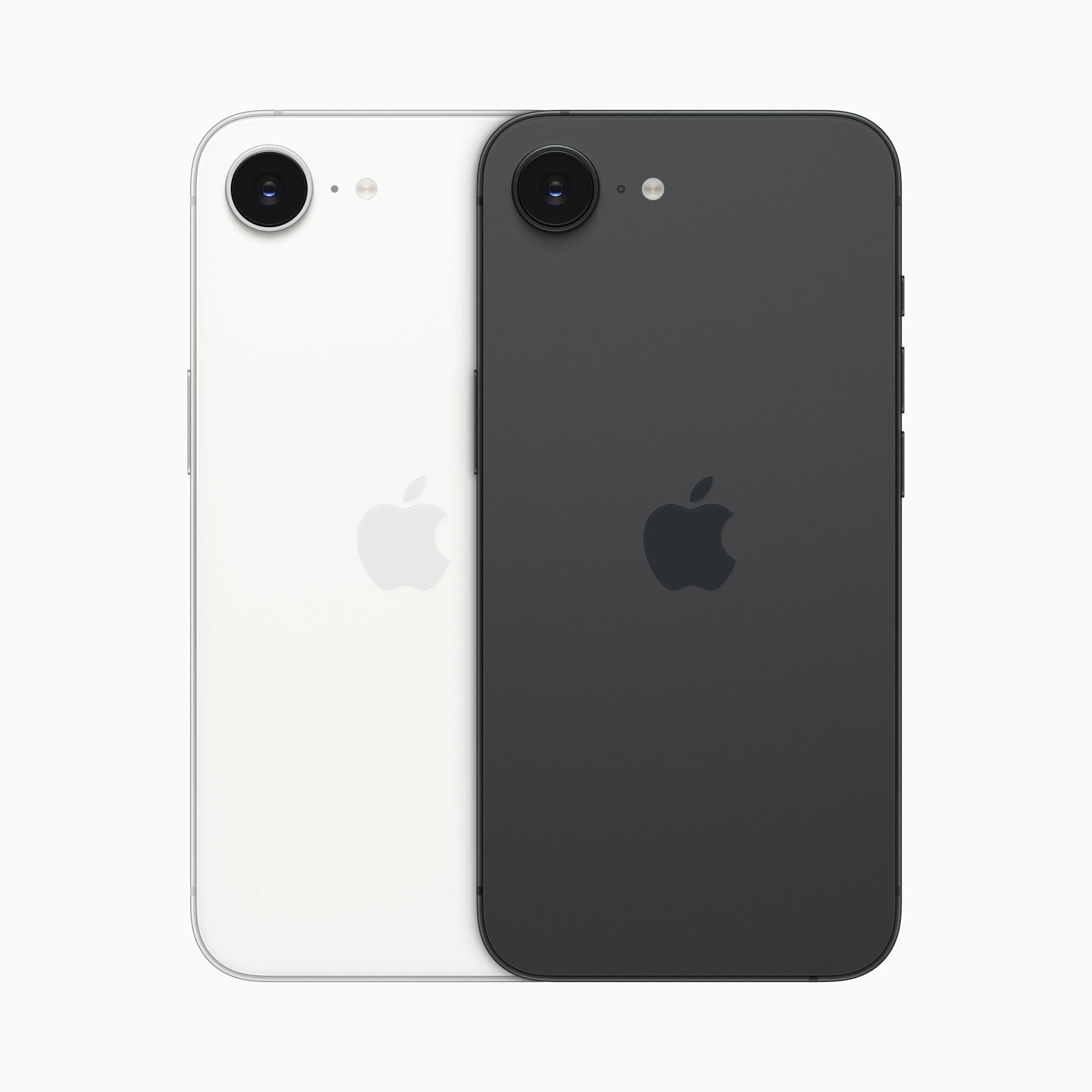 Hình ảnh tổng thể mặt trước và mặt sau của dòng sản phẩm iPhone 16e với đa dạng màu sắc, thể hiện thiết kế đồng nhất và camera trước được nâng cấp.