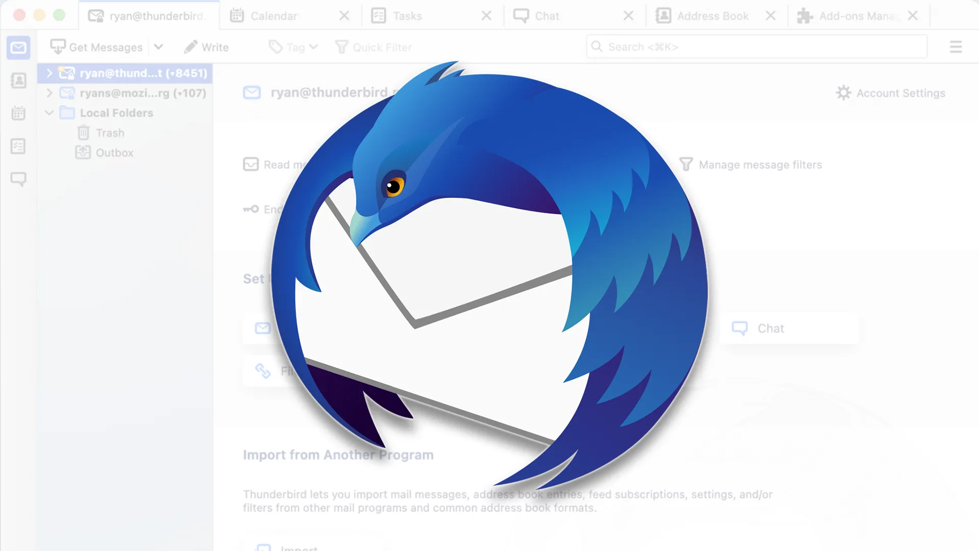 Logo biểu tượng màu xanh của ứng dụng email Mozilla Thunderbird, báo hiệu sự chuyển đổi sang chu kỳ cập nhật hàng tháng.
