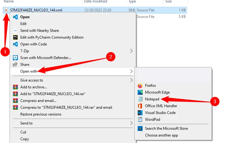 Menu chuột phải hiển thị tùy chọn "Mở bằng" cho tệp XML, hướng dẫn mở bằng Notepad.