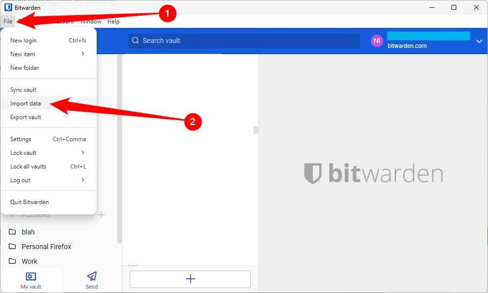 Menu &quot;File&quot; trong ứng dụng BitWarden dành cho máy tính, hiển thị tùy chọn &quot;Import Data&quot; (Nhập dữ liệu) để chuyển đổi mật khẩu từ các dịch vụ khác.