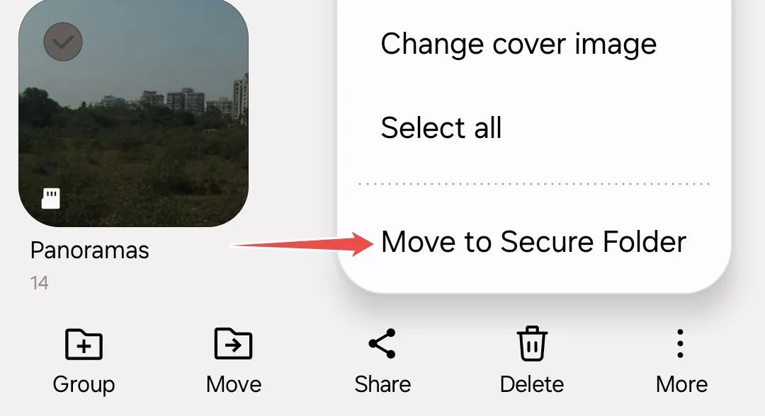 Menu tùy chọn di chuyển album vào Thư mục Bảo mật (Secure Folder) từ ứng dụng Thư viện Samsung
