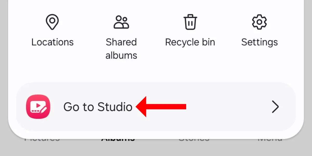 Nút &quot;Đi tới Studio&quot; trong ứng dụng Thư viện trên Galaxy S25, mở ra trình chỉnh sửa video nâng cao.