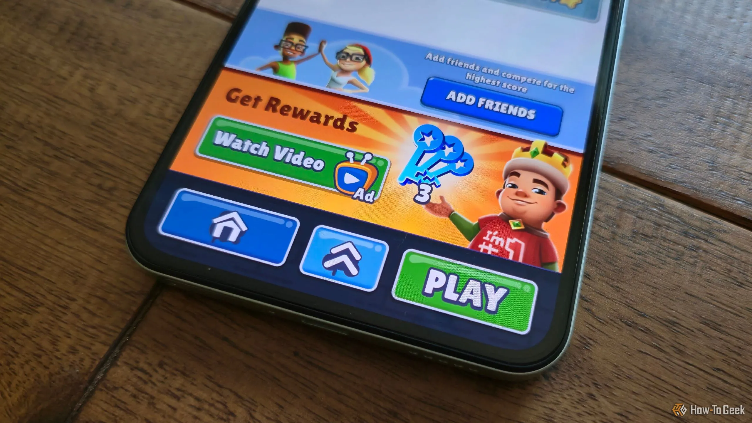 Quảng cáo xuất hiện trong game Subway Surfers trên điện thoại, hiển thị vòng quay may mắn (spin wheel) và phần thưởng, khuyến khích người chơi tiếp tục quay để nhận vật phẩm hoặc tiền ảo, mô phỏng cơ chế cờ bạc.