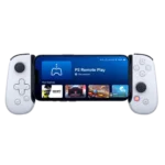 Tay cầm chơi game Backbone One kết nối điện thoại Android, cải thiện trải nghiệm chơi Pokémon giả lập