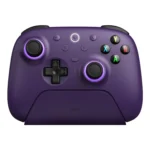 Tay cầm chơi game không dây 8BitDo Ultimate 2 màu tím, nổi bật với thiết kế tiện lợi và nút bấm phản hồi tốt.
