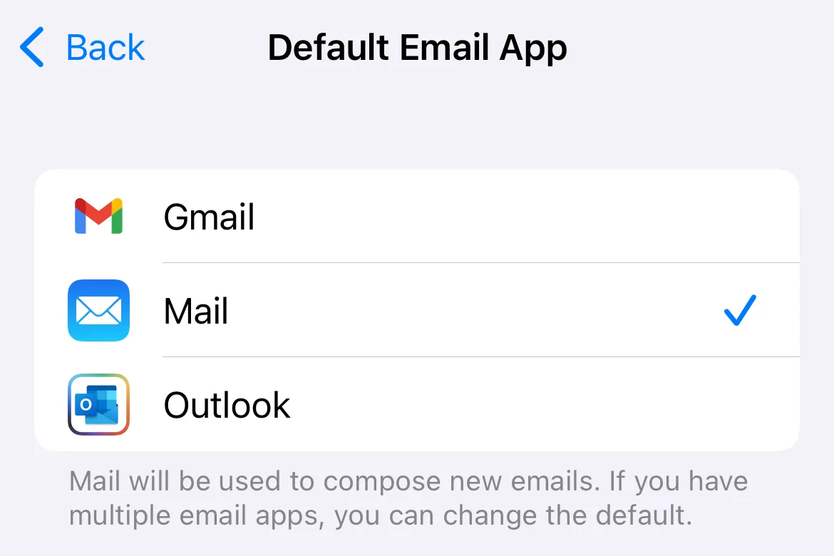 Thiết lập ứng dụng email mặc định theo ý muốn trên iPhone, ví dụ Gmail hoặc Outlook.