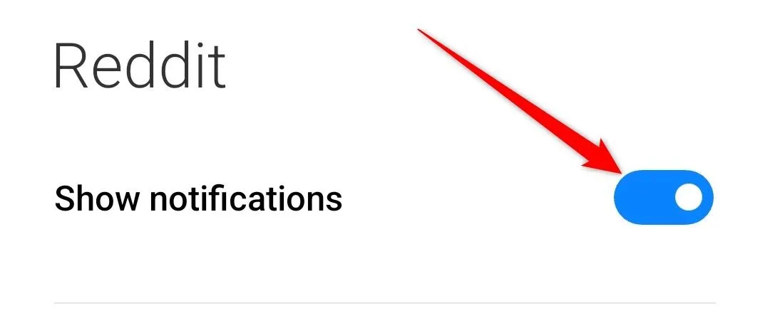 Trang cài đặt thông báo của ứng dụng Reddit trên Android, với nút gạt &quot;Show notifications&quot; (Hiển thị thông báo) để tắt.